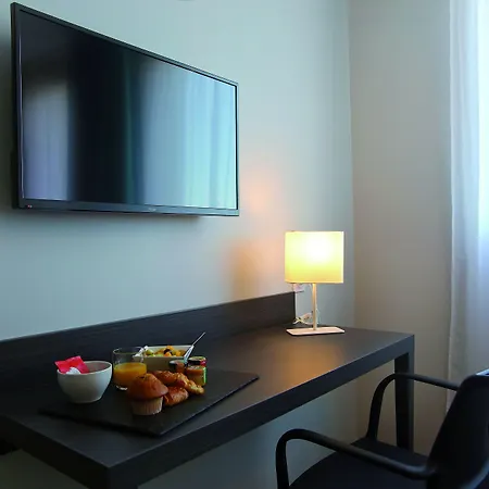 Appart'city Confort Ovalie Ii