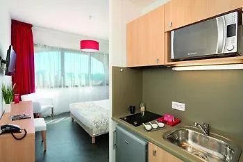 Appart'city Confort Ovalie Ii 3*