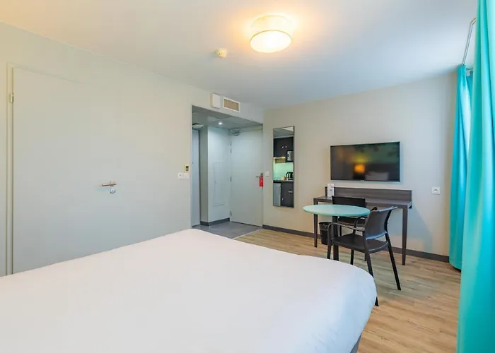 Apart-hotel Appart'city Confort Ovalie Ii